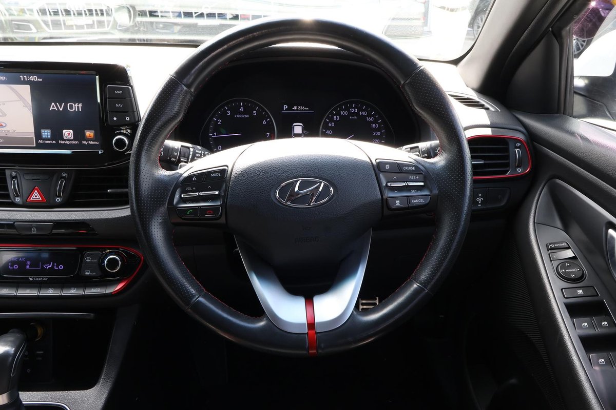 2017 Hyundai i30 SR Premium GD5 Series II MY17 image 20