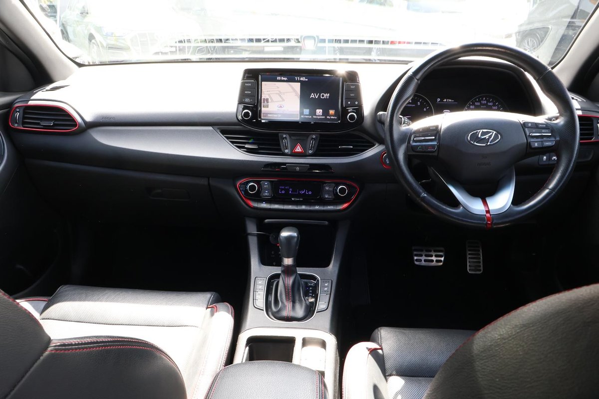 2017 Hyundai i30 SR Premium GD5 Series II MY17 image 21