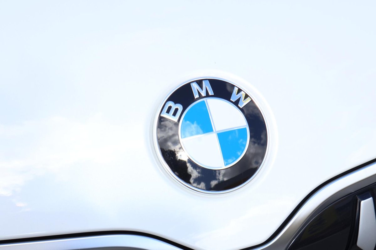 2016 BMW X1 image 9