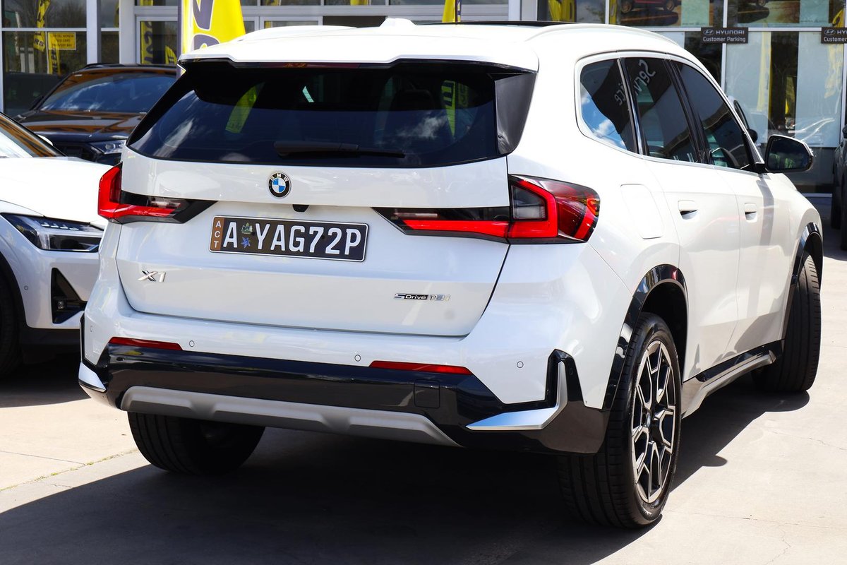 2016 BMW X1 image 5