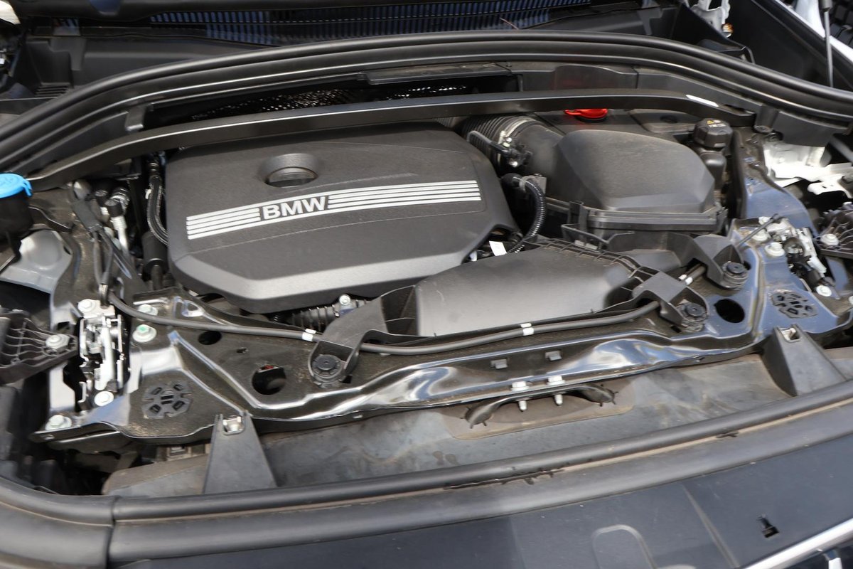 2016 BMW X1 image 14