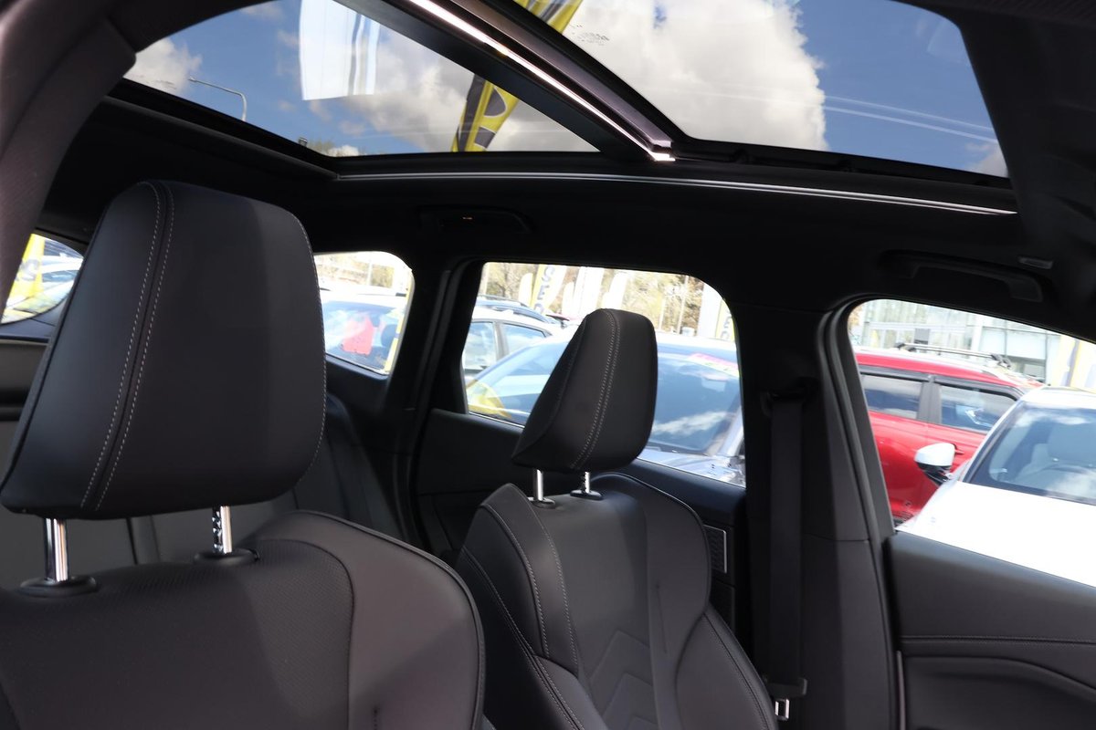2016 BMW X1 image 15