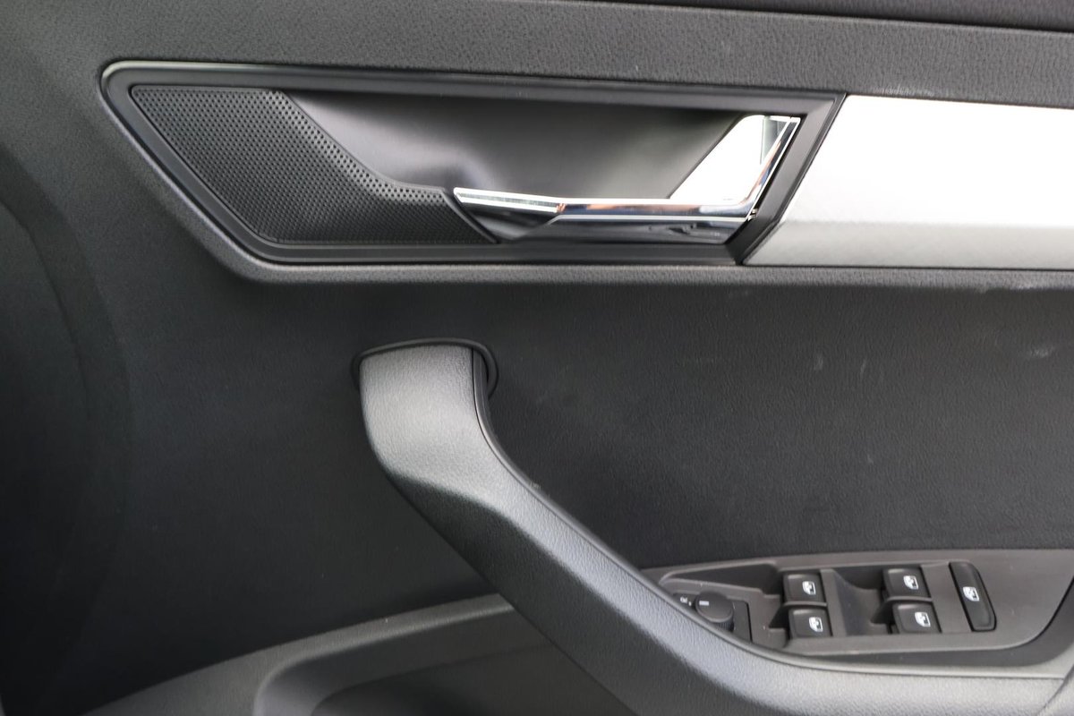 2025 SKODA Karoq 110TSI Select NU MY25 image 28
