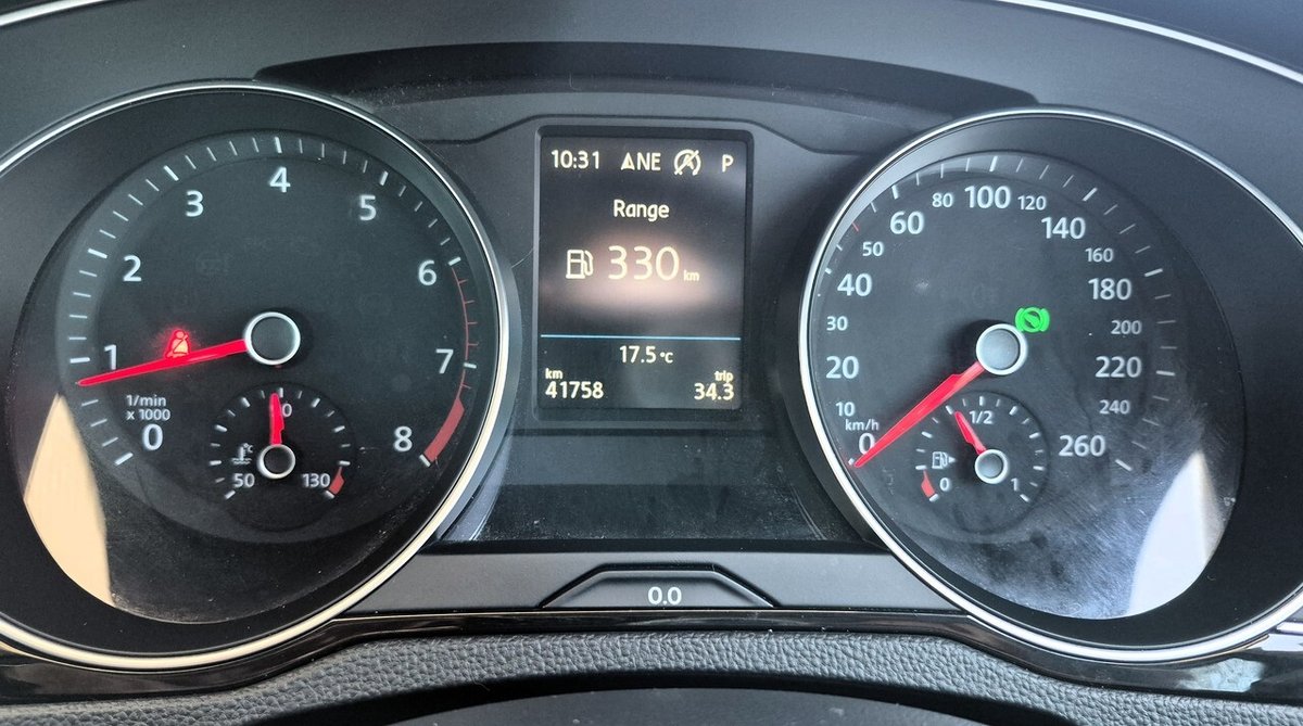 2022 Volkswagen Passat 140TSI Business B8 MY22.5 image 12