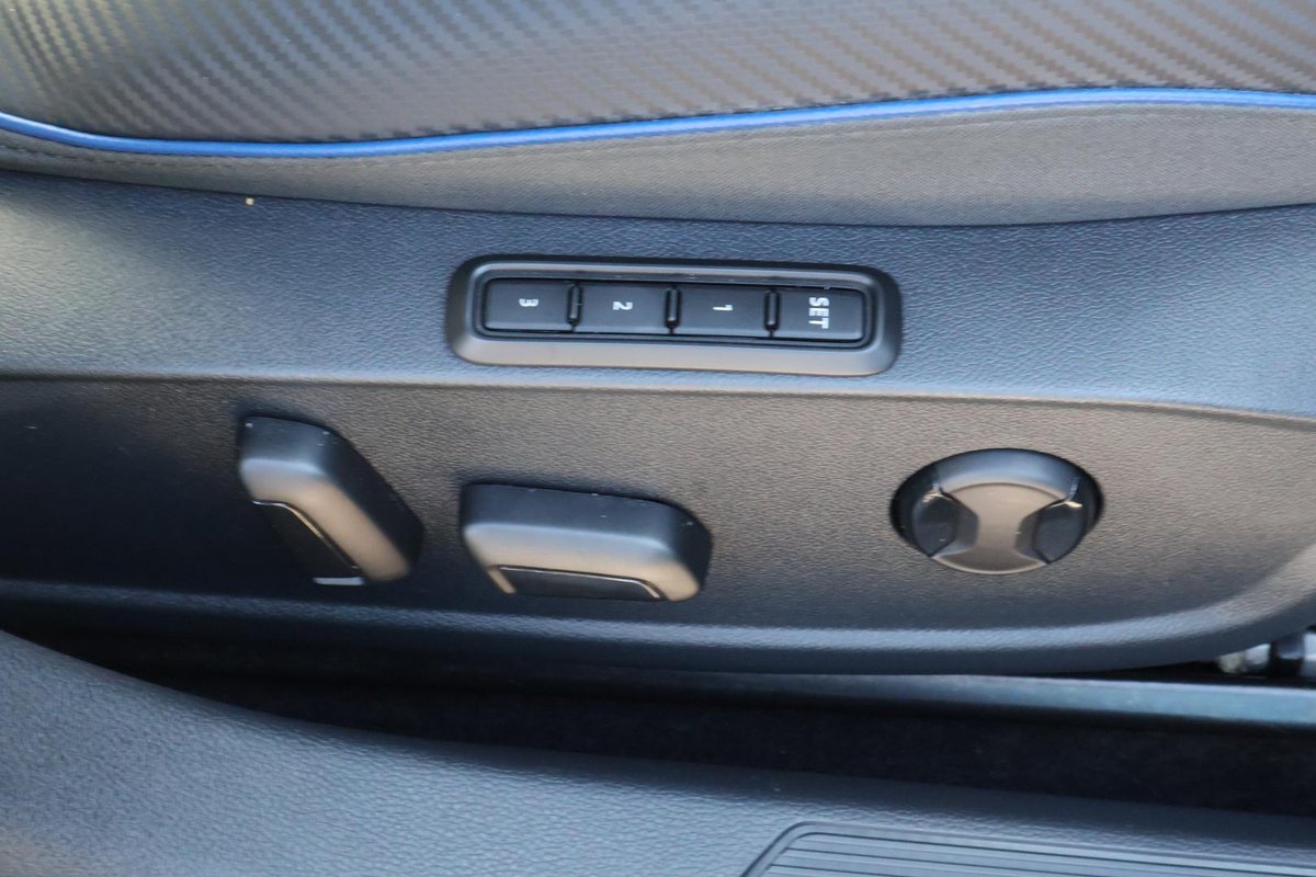 2025 Volkswagen Golf R 8.5 MY25 Four Wheel Drive image 17