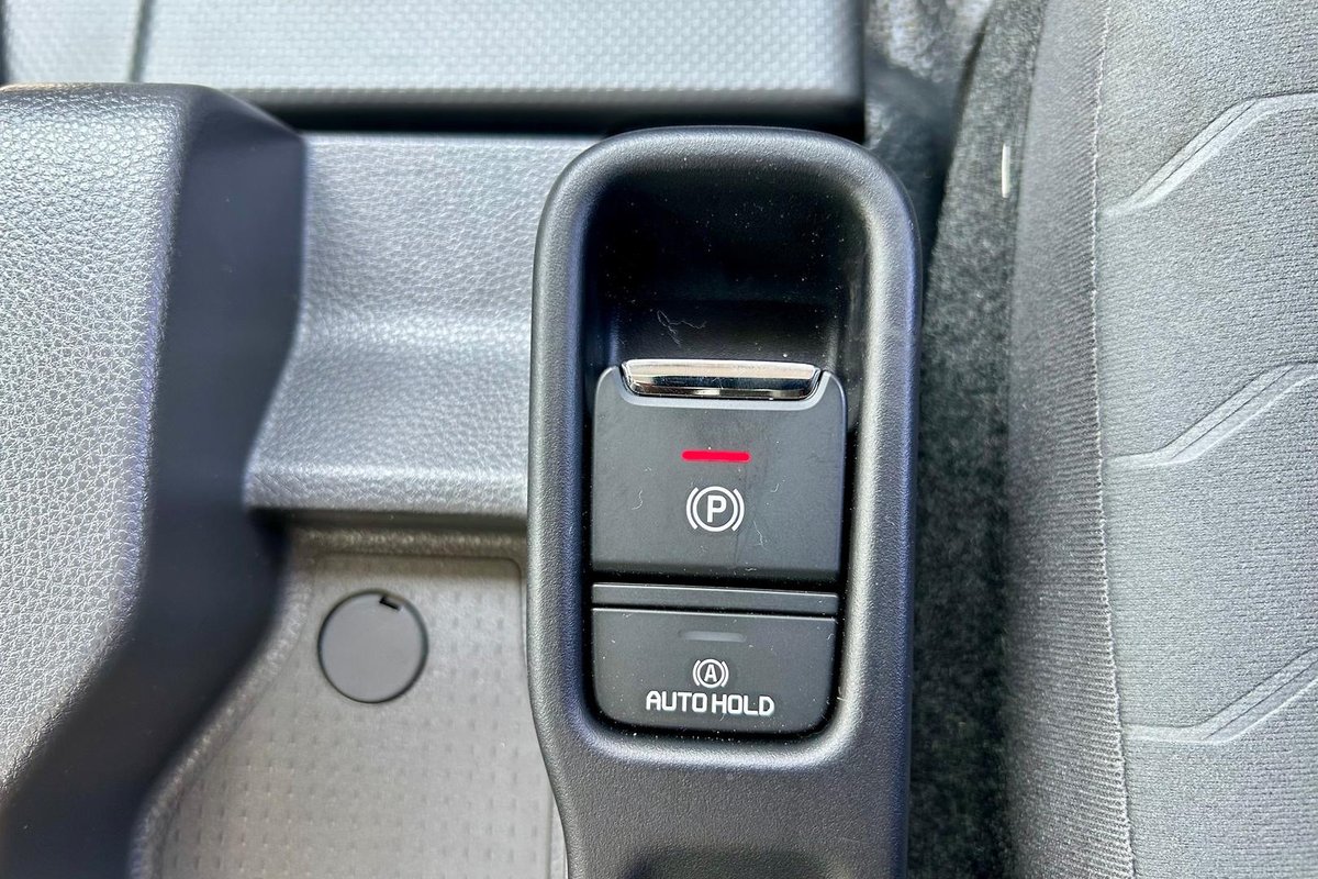 2026 Isuzu N Series NPR 45/65-175 DT D28 Tradepack image 25