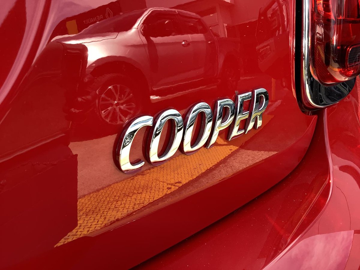 2022 MINI Hatch Cooper Classic Plus F56 LCI-2 image 11