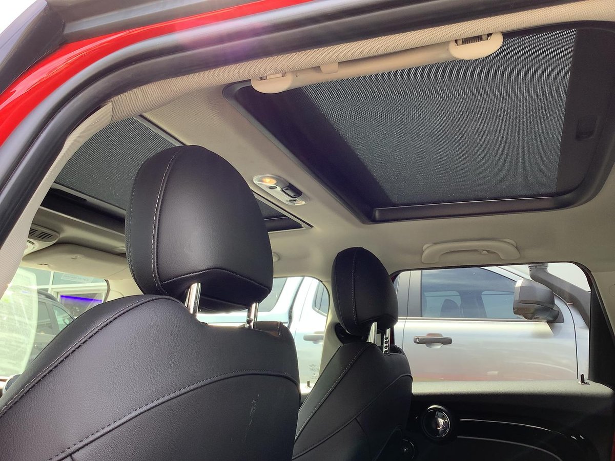 2022 MINI Hatch Cooper Classic Plus F56 LCI-2 image 18