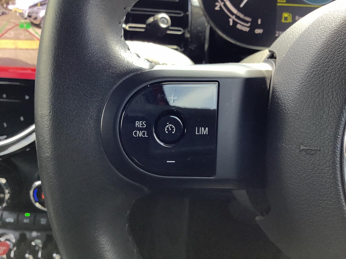 2022 MINI Hatch Cooper Classic Plus F56 LCI-2 image 27
