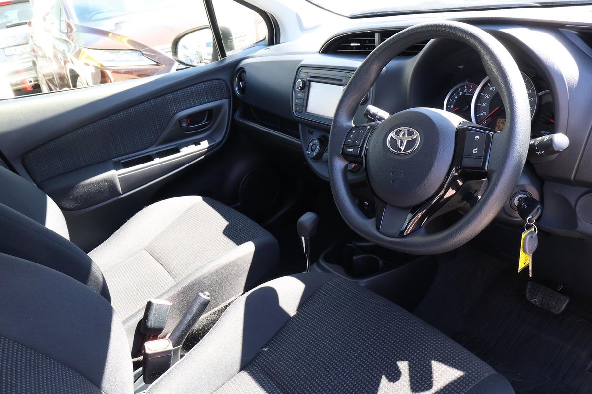 2019 Toyota Yaris Ascent NCP130R image 13