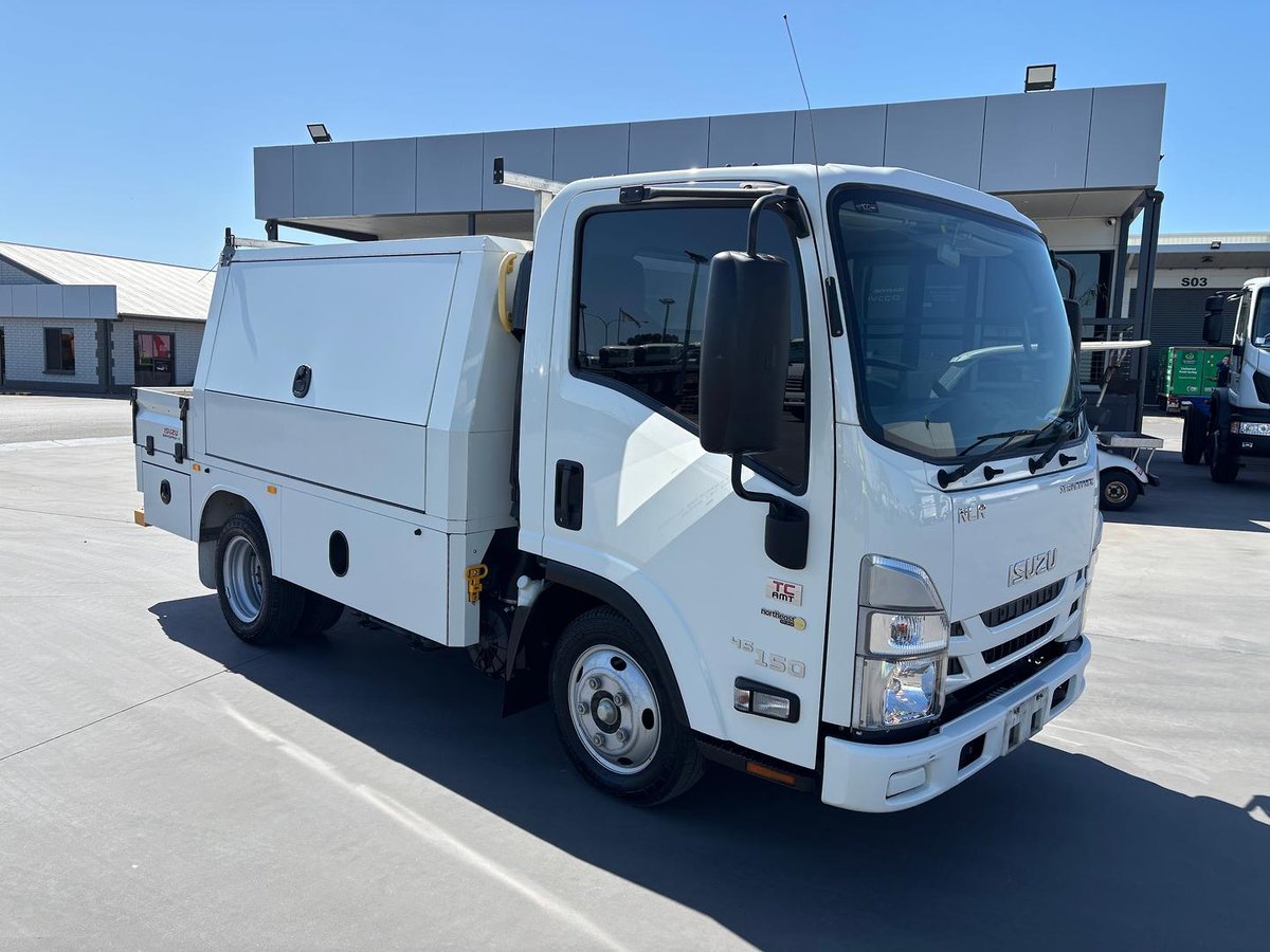 2023 Isuzu N Series NLR 45-150 Servicepack X image 8