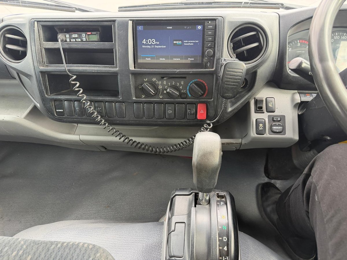 2015 Hino 300 Series 717 Medium image 28