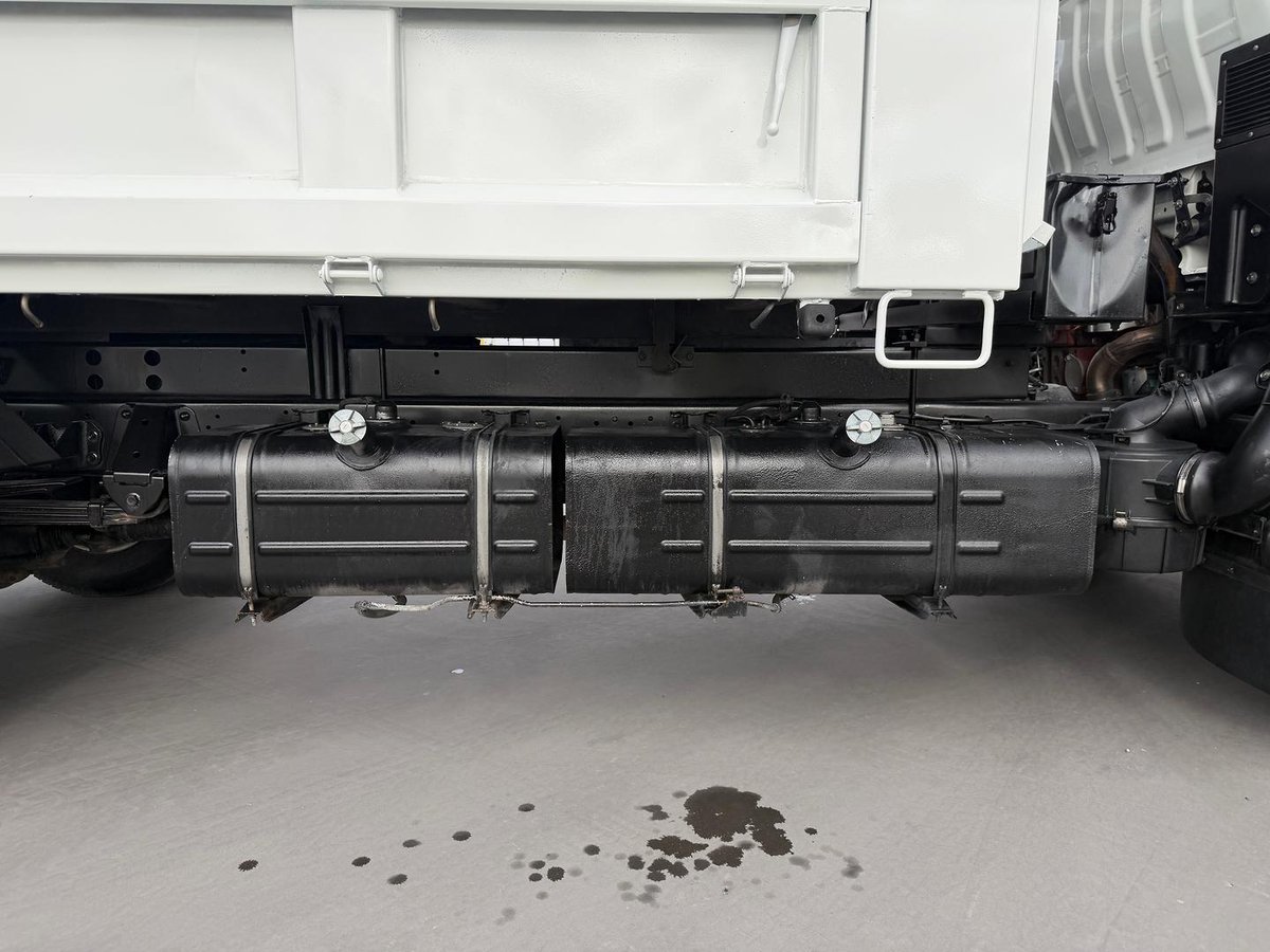 2015 Hino 300 Series 717 Medium image 21