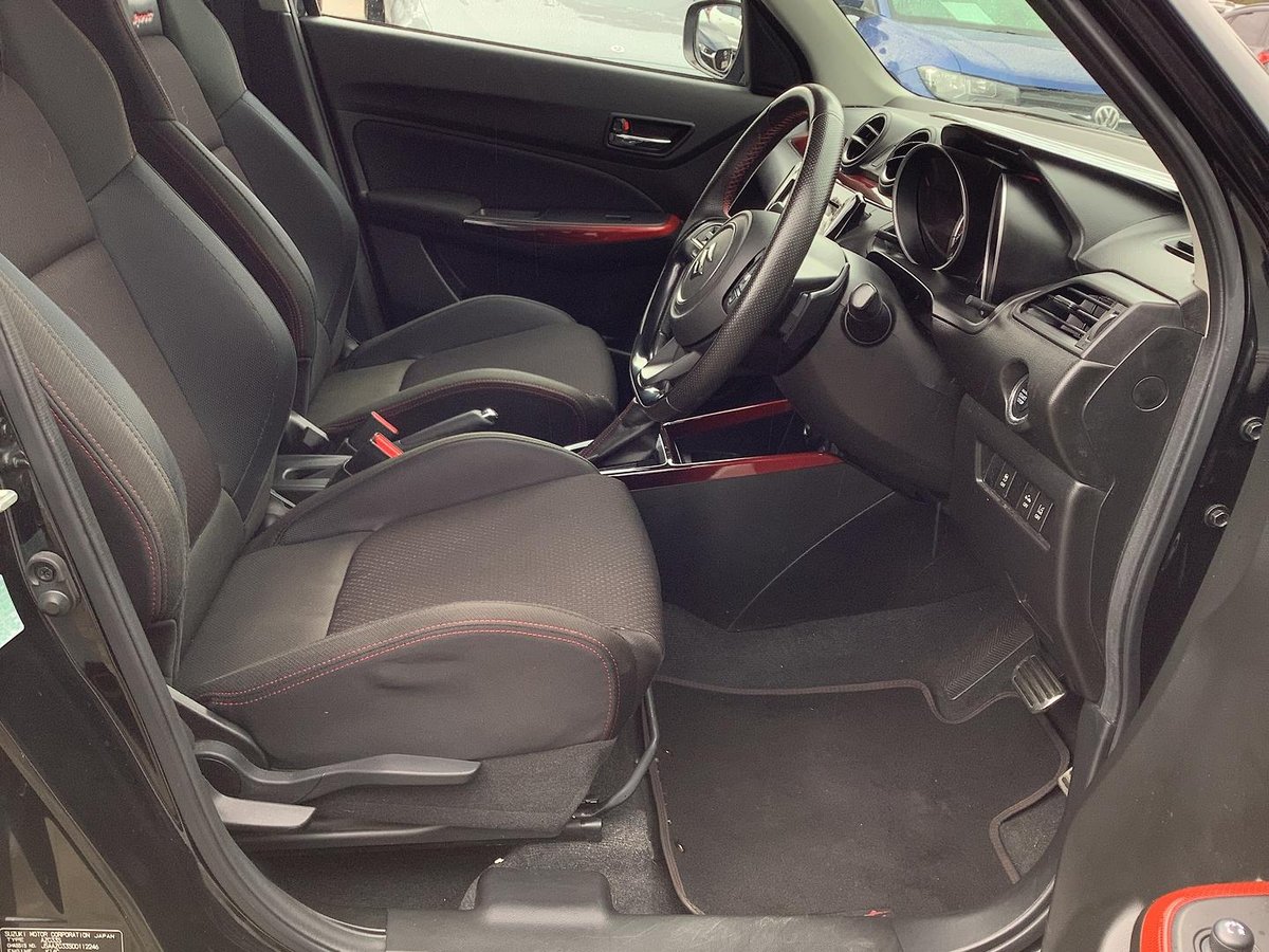 2018 Suzuki Swift Sport AZ image 23