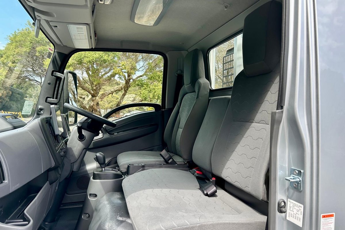 2026 Isuzu N Series NLR 45-150 DT D34 Traypack image 19