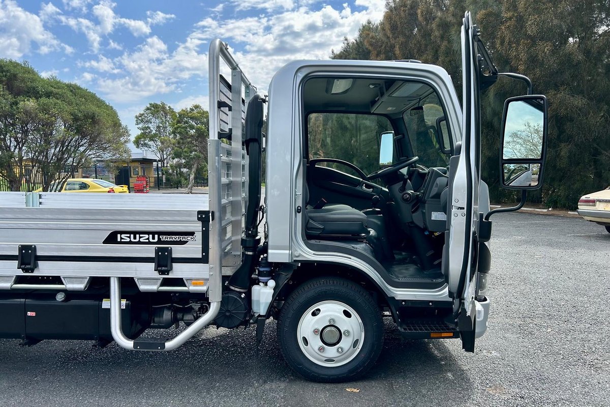 2026 Isuzu N Series NLR 45-150 DT D34 Traypack image 14