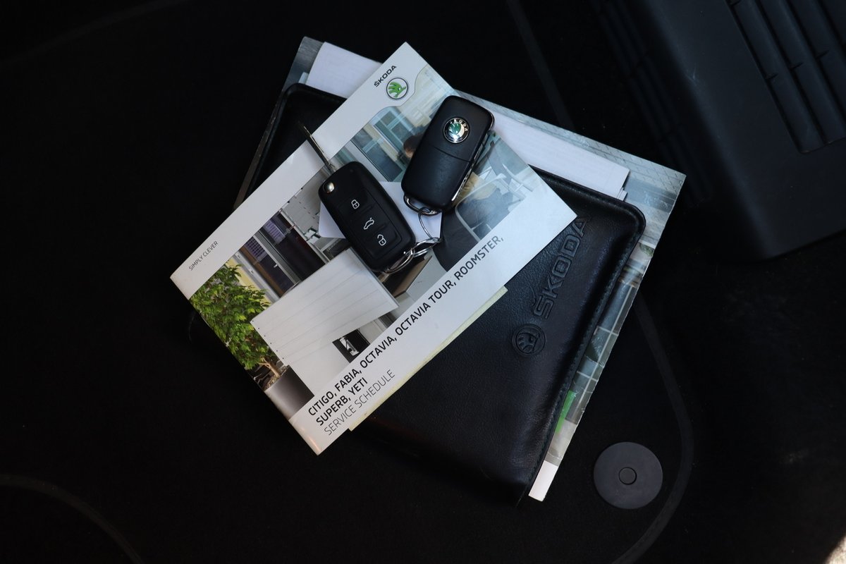 2012 SKODA Superb Elegance 125TDI 3T MY13 image 23