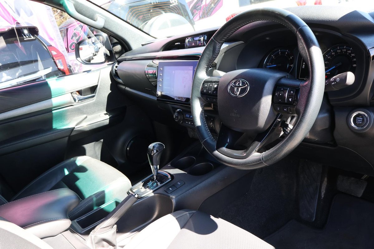 2023 Toyota Hilux Rogue GUN126R 4X4 Dual Range image 7