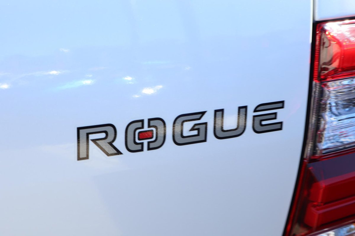 2023 Toyota Hilux Rogue GUN126R 4X4 Dual Range image 34