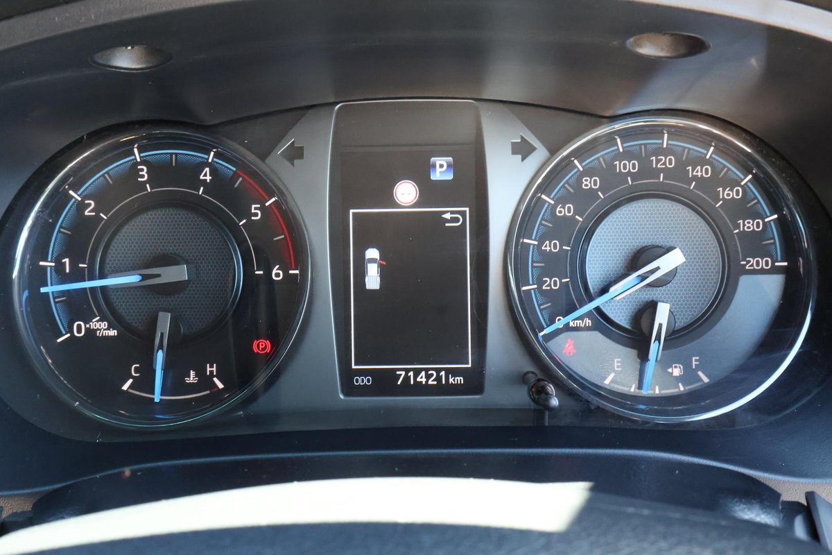 2023 Toyota Hilux Rogue GUN126R 4X4 Dual Range image 12