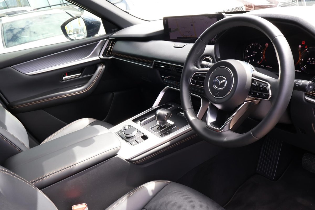 2023 Mazda CX-60 G40e Azami KH Series AWD image 18