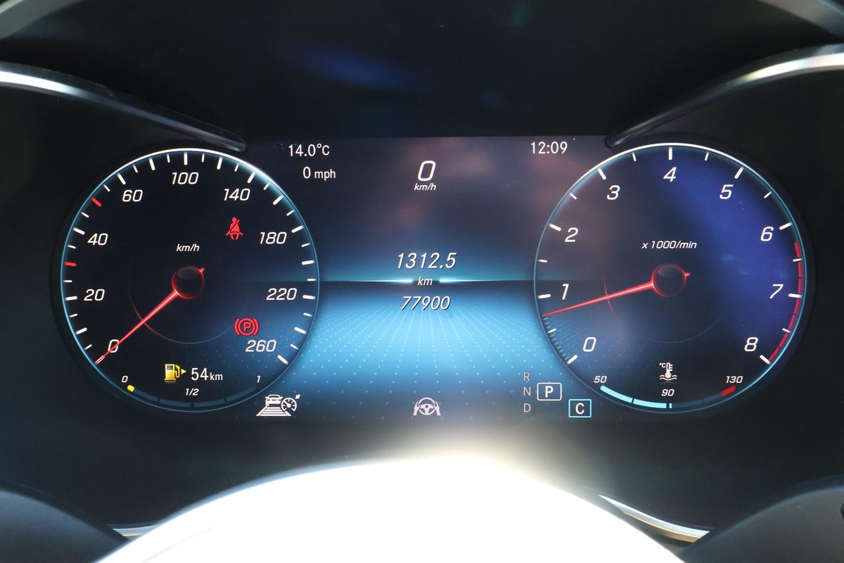 2018 Mercedes-Benz C-Class C300 W205 image 26