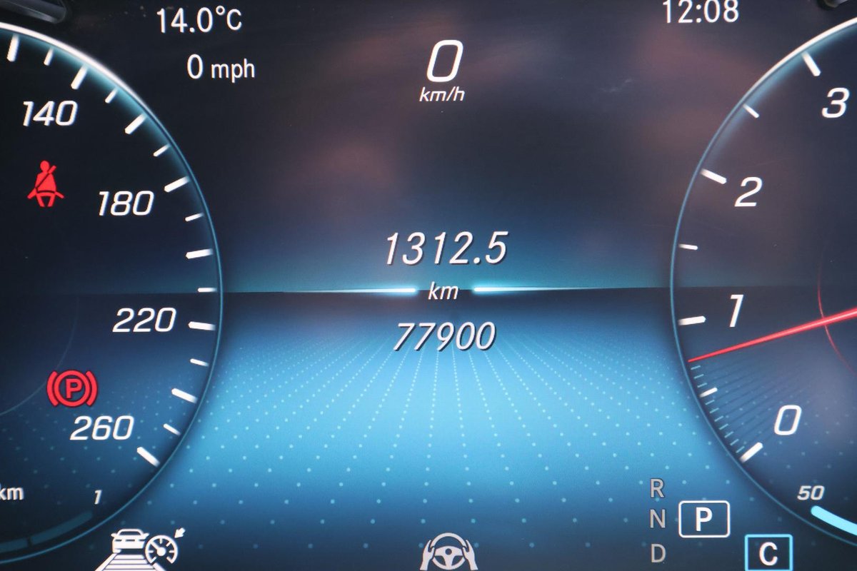 2018 Mercedes-Benz C-Class C300 W205 image 25