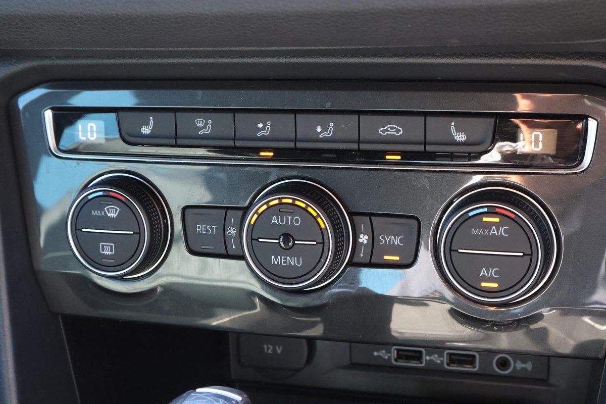 2020 Volkswagen Tiguan image 34