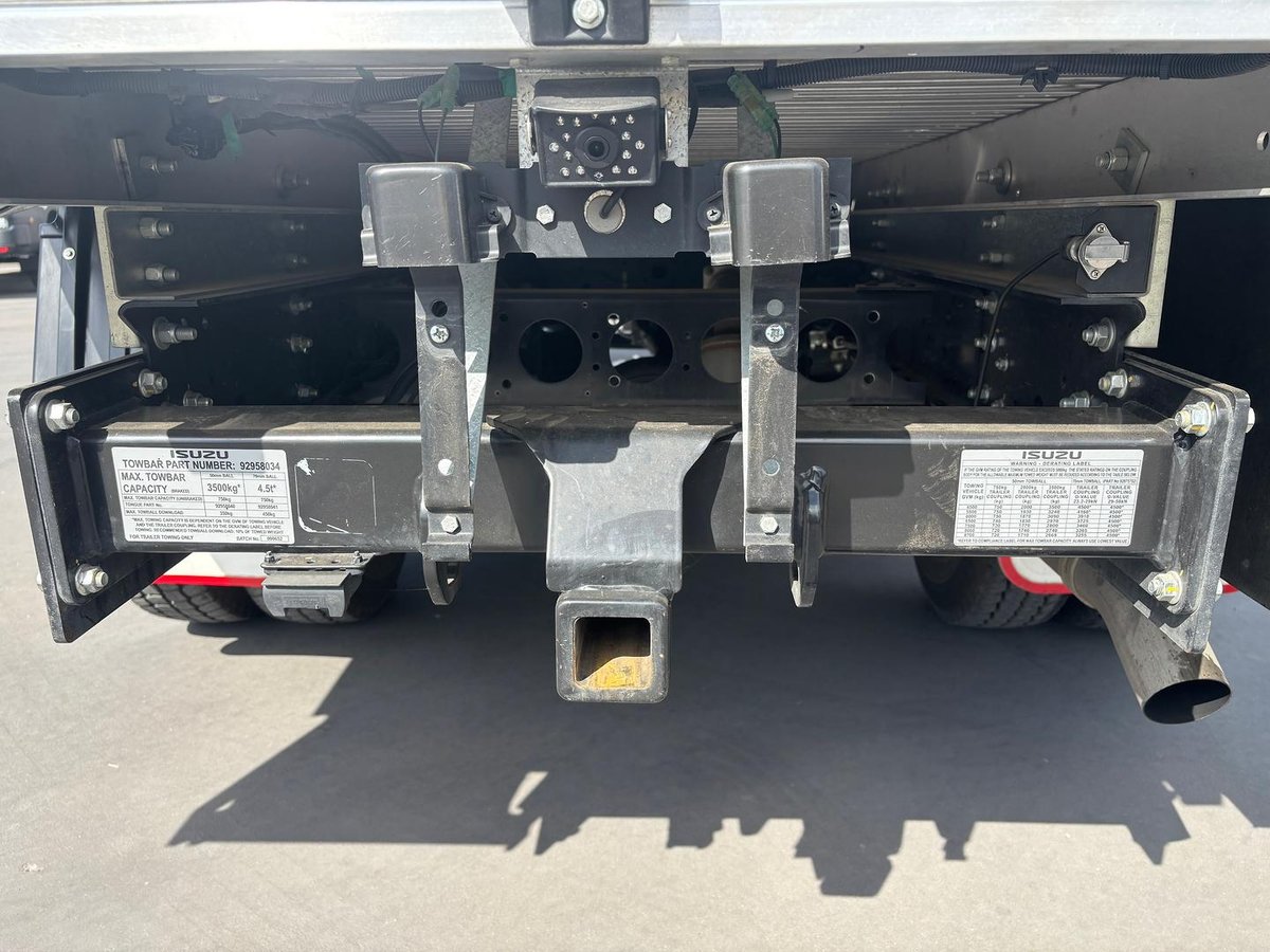 2023 Isuzu N Series NPR 45/55-155 Tradepack image 7