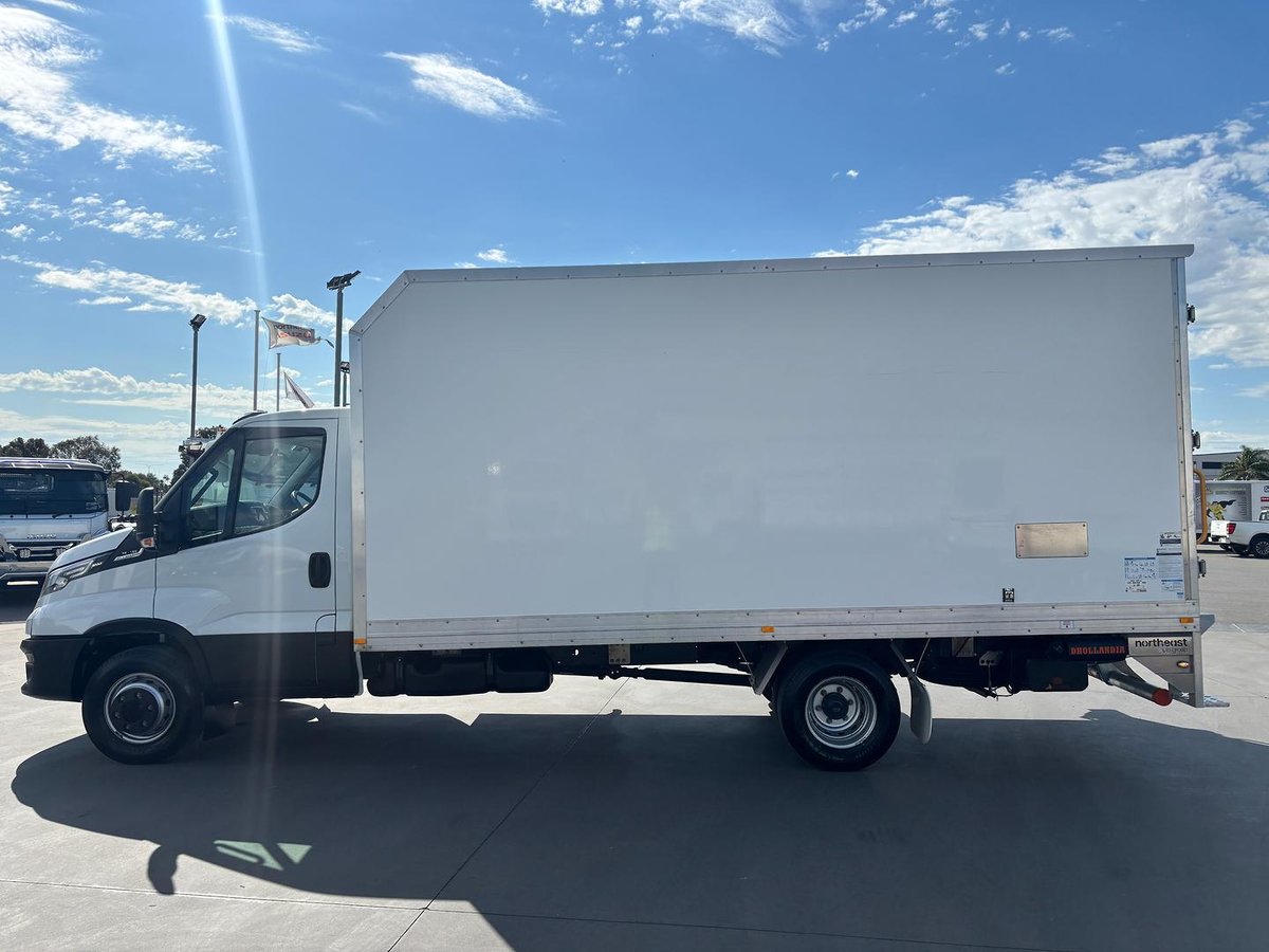 2022 Iveco Daily 70C21 image 4