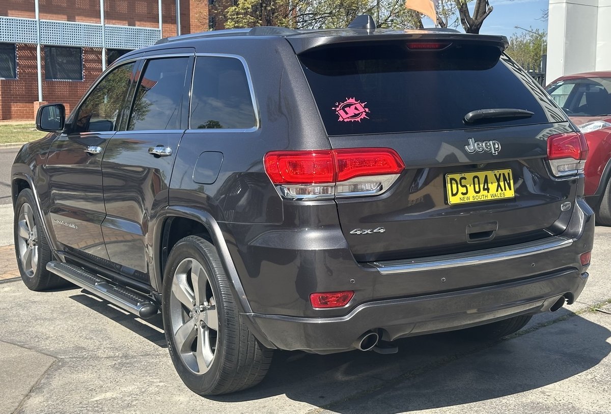 2015 Jeep Grand Cherokee Overland WK MY15 4X4 Dual Range image 10