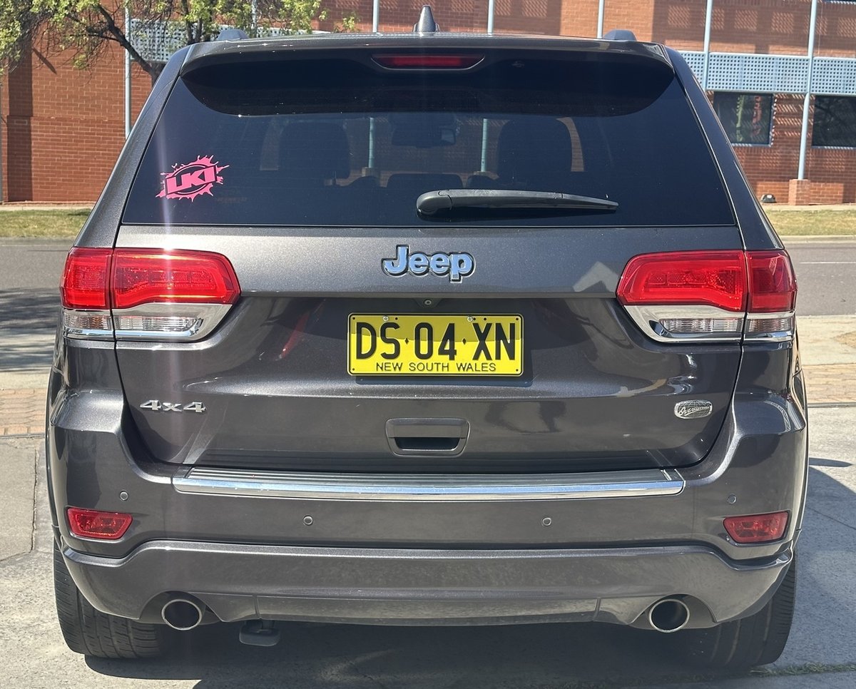 2015 Jeep Grand Cherokee Overland WK MY15 4X4 Dual Range image 11