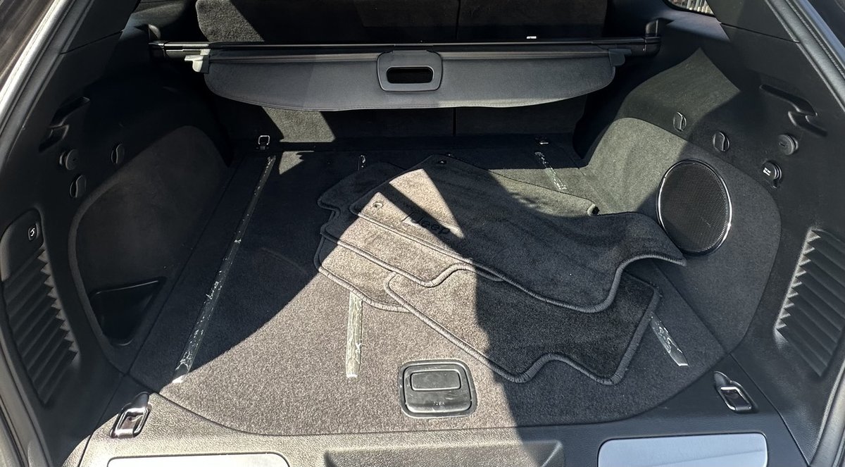 2015 Jeep Grand Cherokee Overland WK MY15 4X4 Dual Range image 24