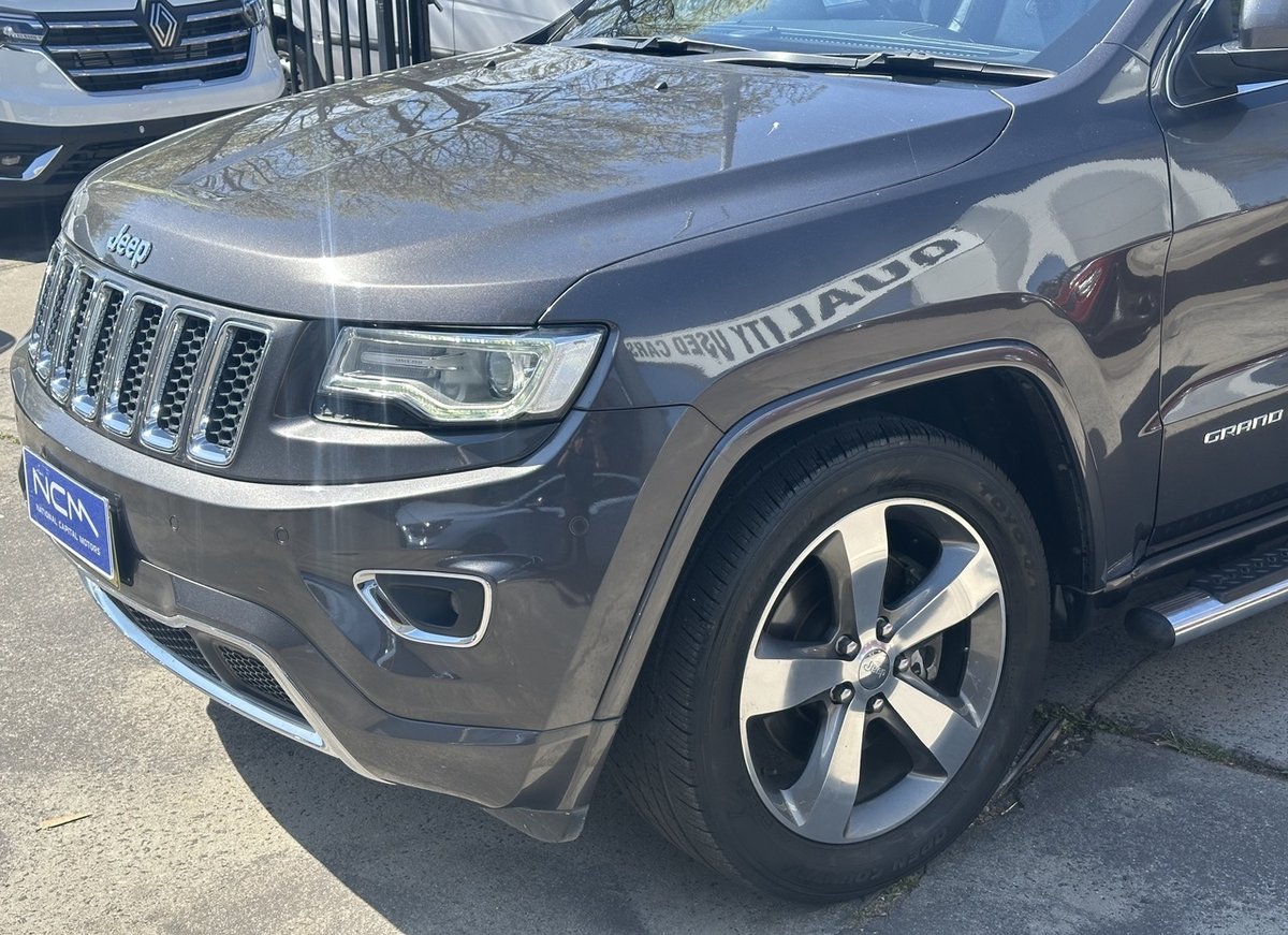 2015 Jeep Grand Cherokee Overland WK MY15 4X4 Dual Range image 5