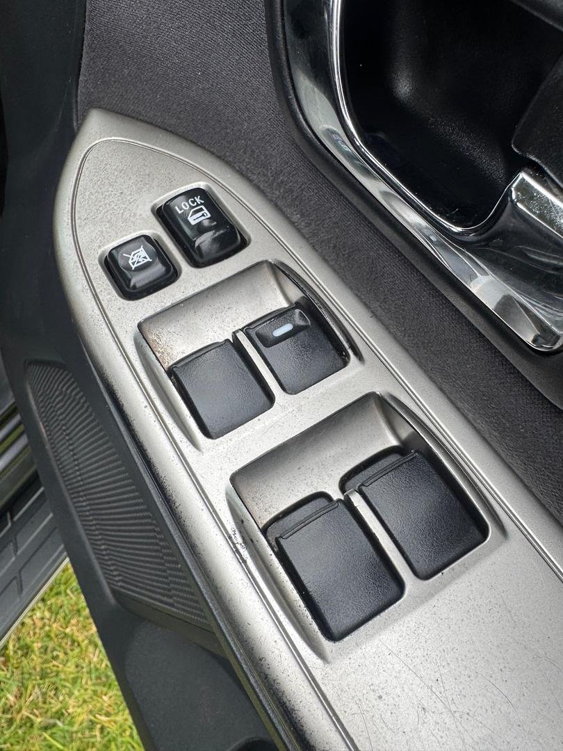 2016 Mitsubishi Pajero GLX NX MY16 4X4 Dual Range image 17
