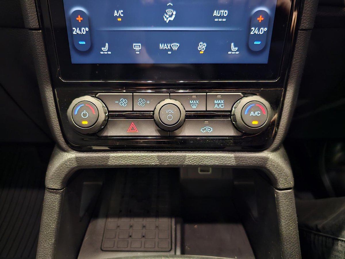 2026 Ford Ranger Super Duty XLT 2026.50MY 4X4 Dual Range image 24
