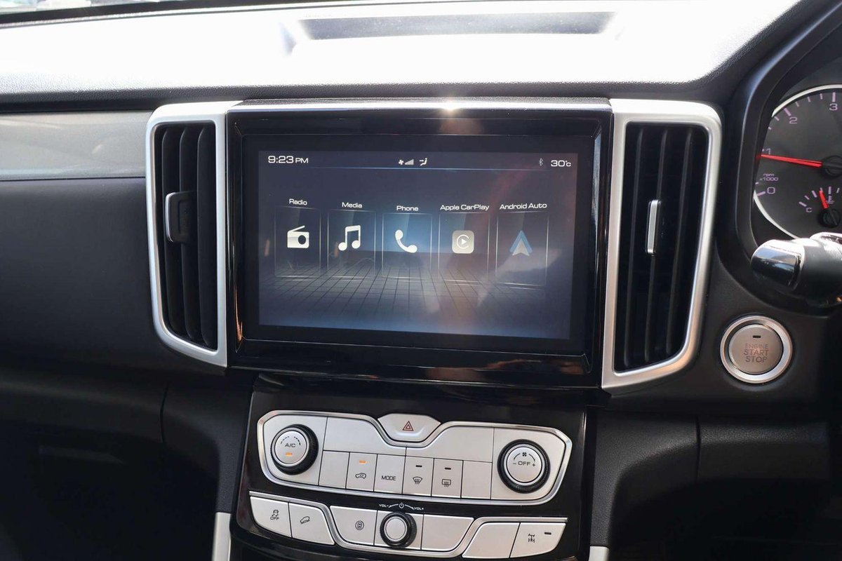 2018 Mitsubishi Triton image 12