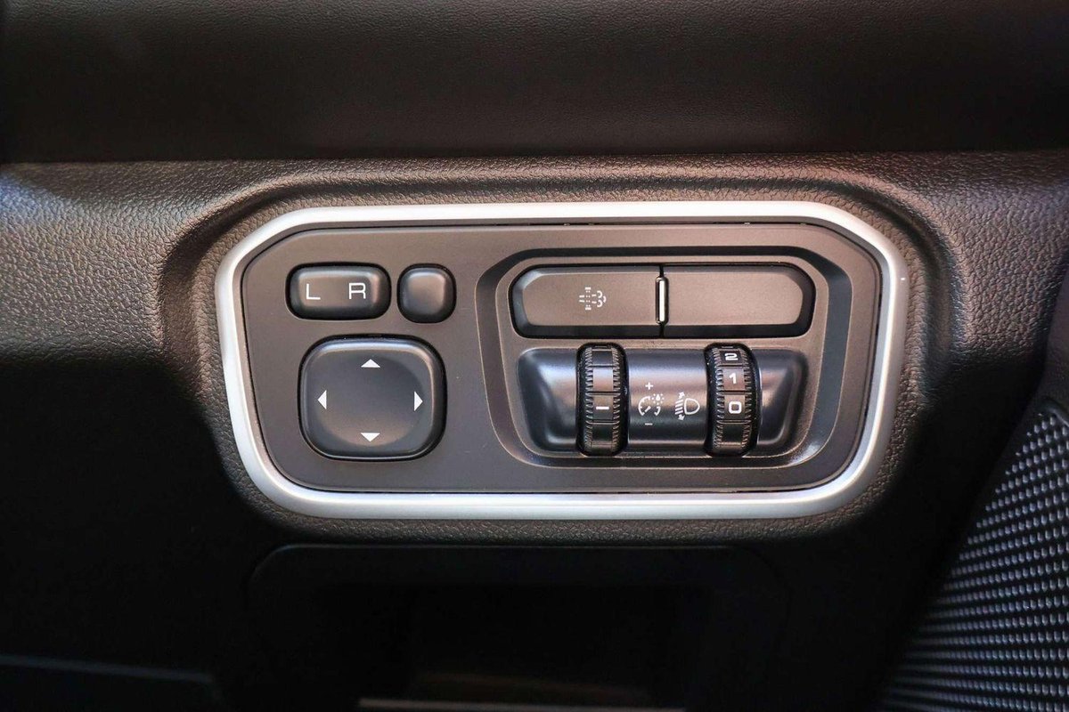 2018 Mitsubishi Triton image 20