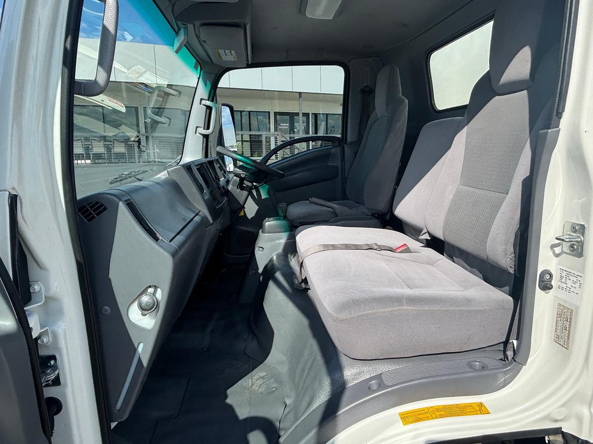 2021 Isuzu N Series NPR 45/55-155 image 20