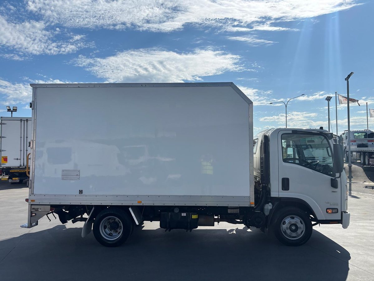2021 Isuzu N Series NPR 45/55-155 image 7