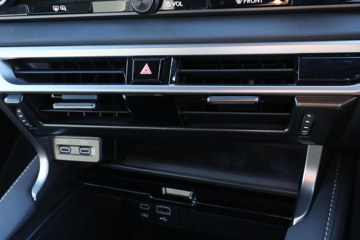 2023 Lexus RX 350h Luxury AALH10R image 28