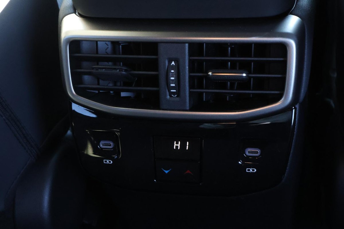 2023 Lexus RX 350h Luxury AALH10R image 23
