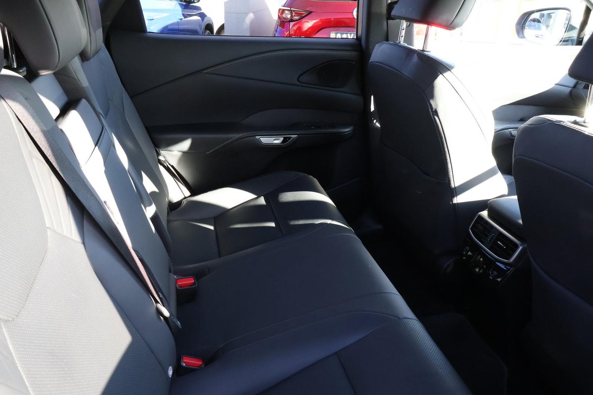 2023 Lexus RX 350h Luxury AALH10R image 17
