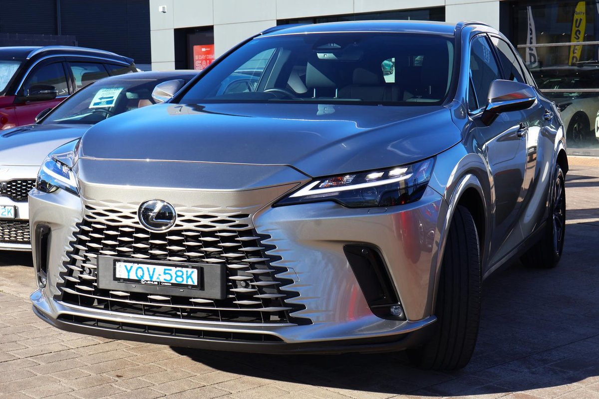 2023 Lexus RX 350h Luxury AALH10R image 2