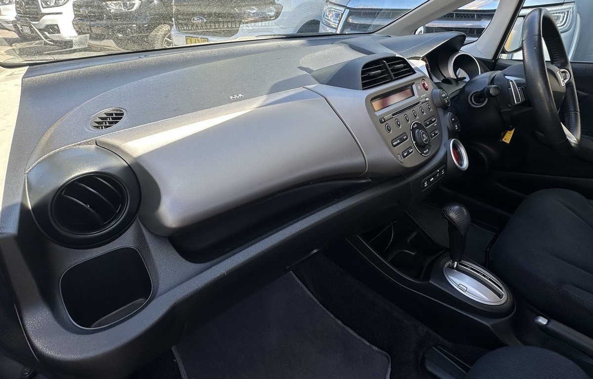 2013 Honda Jazz Vibe-S GE MY13 image 15