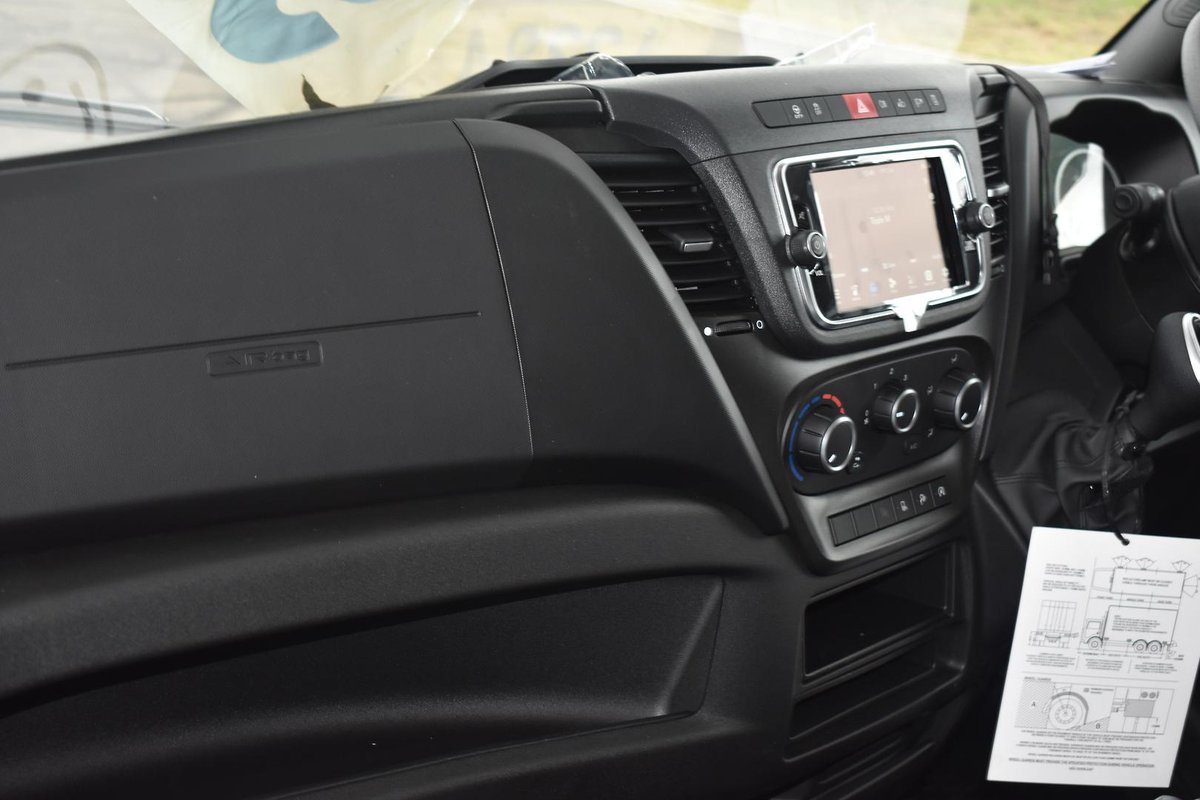 2026 Iveco Daily image 19