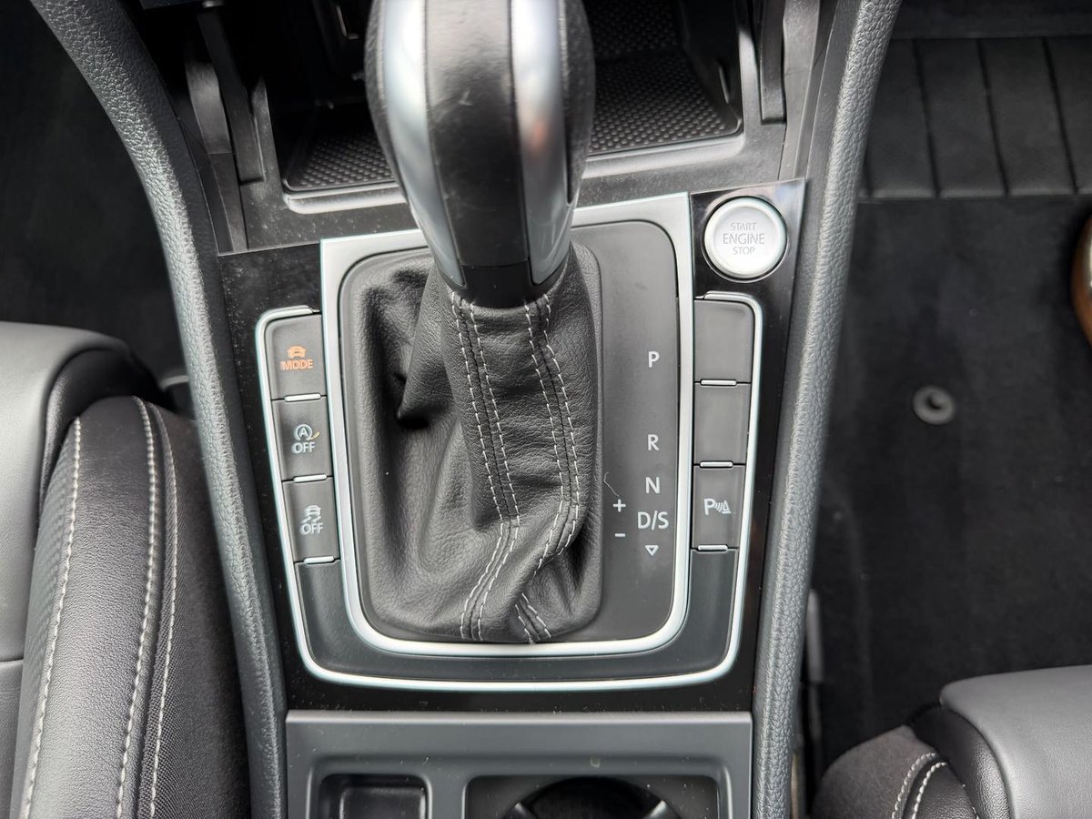 2020 Volkswagen Golf R 7.5 MY20 Four Wheel Drive image 18