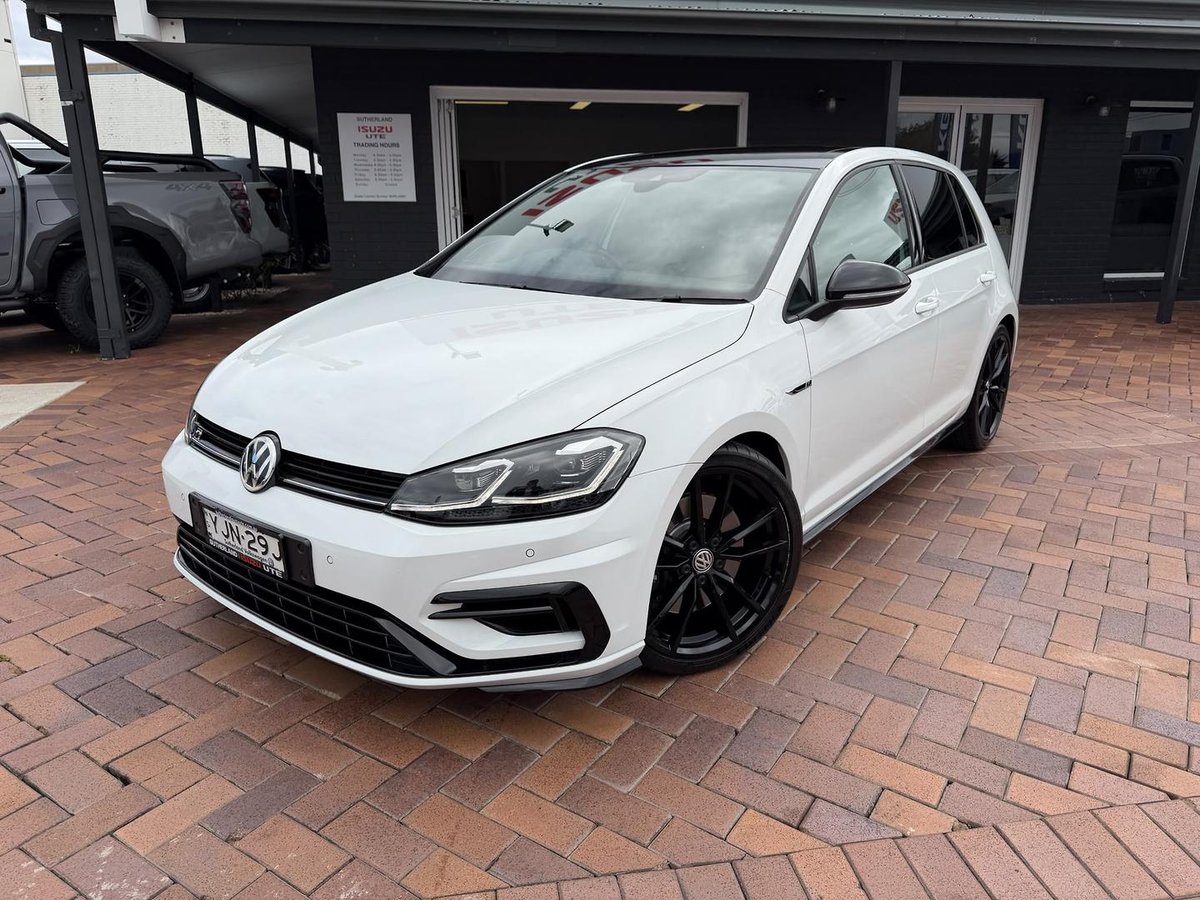 2020 Volkswagen Golf R 7.5 MY20 Four Wheel Drive image 2