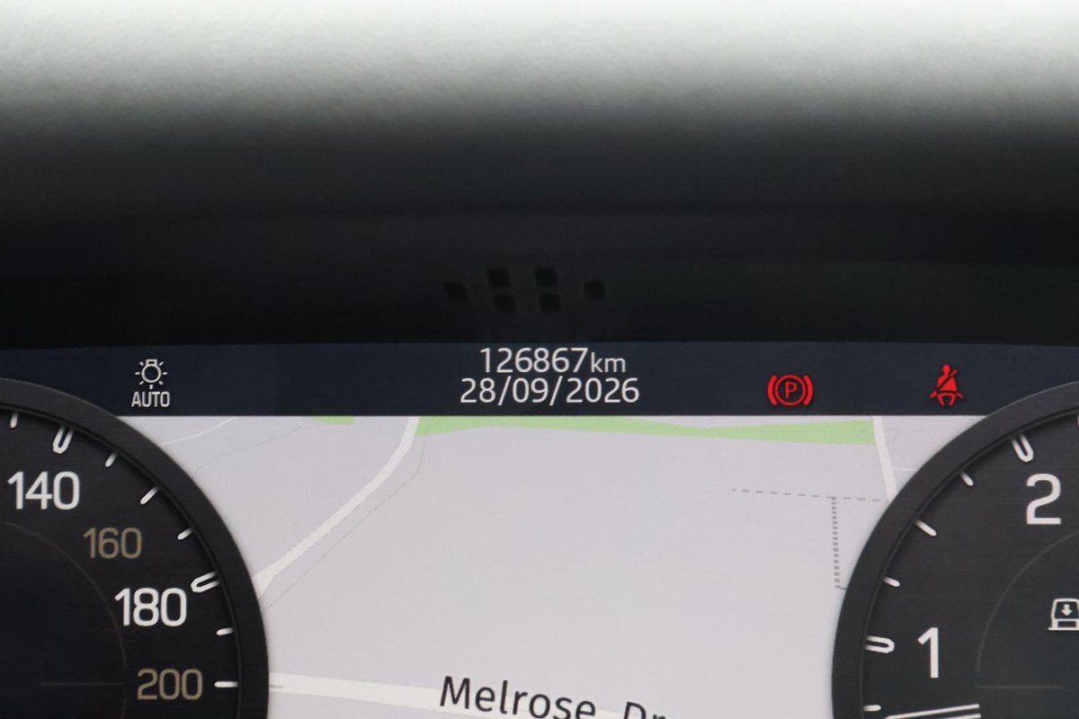 2021 Land Rover Defender 110 D300 X-Dynamic HSE L663 MY22 AWD image 29