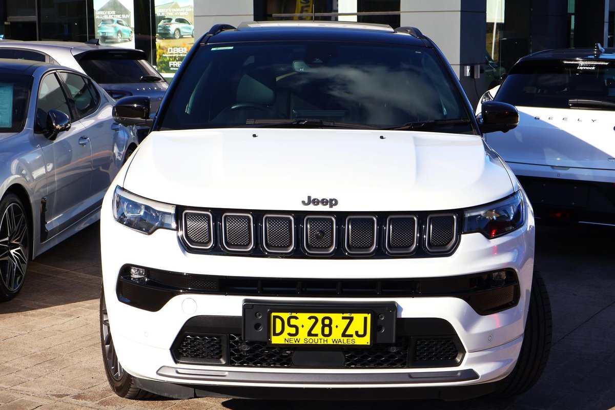2022 Jeep Compass S-Limited M6 MY22 4X4 On Demand image 3